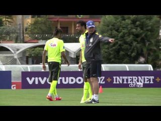 Acompanhe o treinamento da manhã da Seleção desta quinta