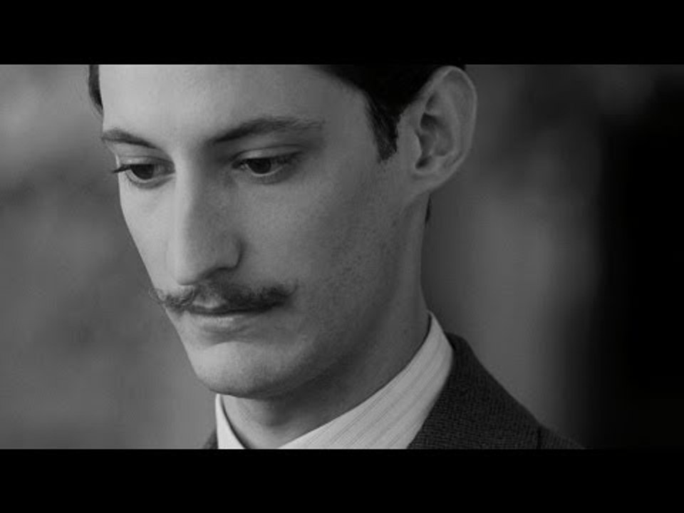 Frantz clip - “Under the flowers”