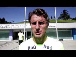 Henrique confiante para o jogo contra a Colômbia