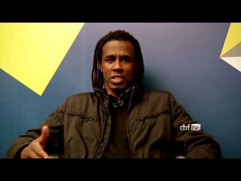 Zagueiro pentacampeão faz parte da comissão de Luiz Felipe Scolari