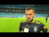 Seleção Brasileira: ​Dani Alves e Giuliano na expectativa de grande duelo
