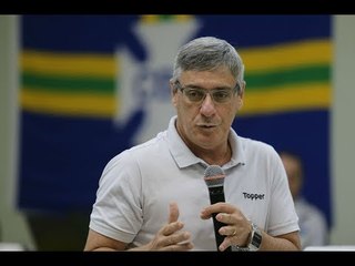 Presidente da Comissão de Arbitragem da CBF avalia treinamento do Árbitro de Vídeo