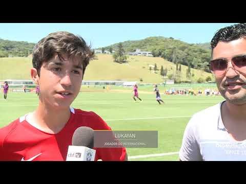 Famílias acompanham jovens atletas no Torneio de Desenvolvimento