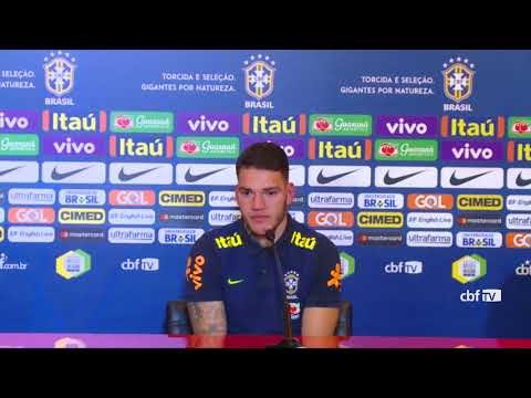 Seleção Brasileira: coletiva com o goleiro Ederson e o lateral Alex Sandro - 06/10/2017