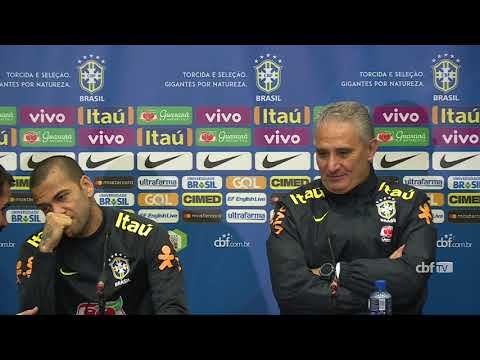 Seleção Brasileira: coletiva com Daniel Alves e Tite - 13/11/2017