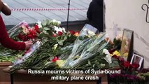 Mourners gather in Moscow to honour military plane crash victims