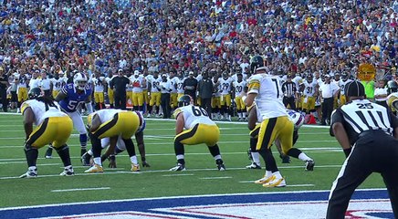 2012 - DeCastro suffers knee injury