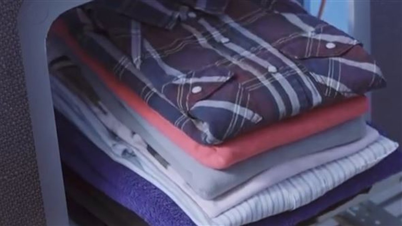 Teurer heimspaß: riesengerät faltet deine wäsche