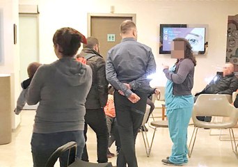 Özel Hastane Acilinde Bekleme Eziyeti