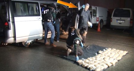 Kocaeli'de Uyuşturucu Operasyonu! Polisin, Nusret Taklidi İlginç Görüntüler Oluşturdu