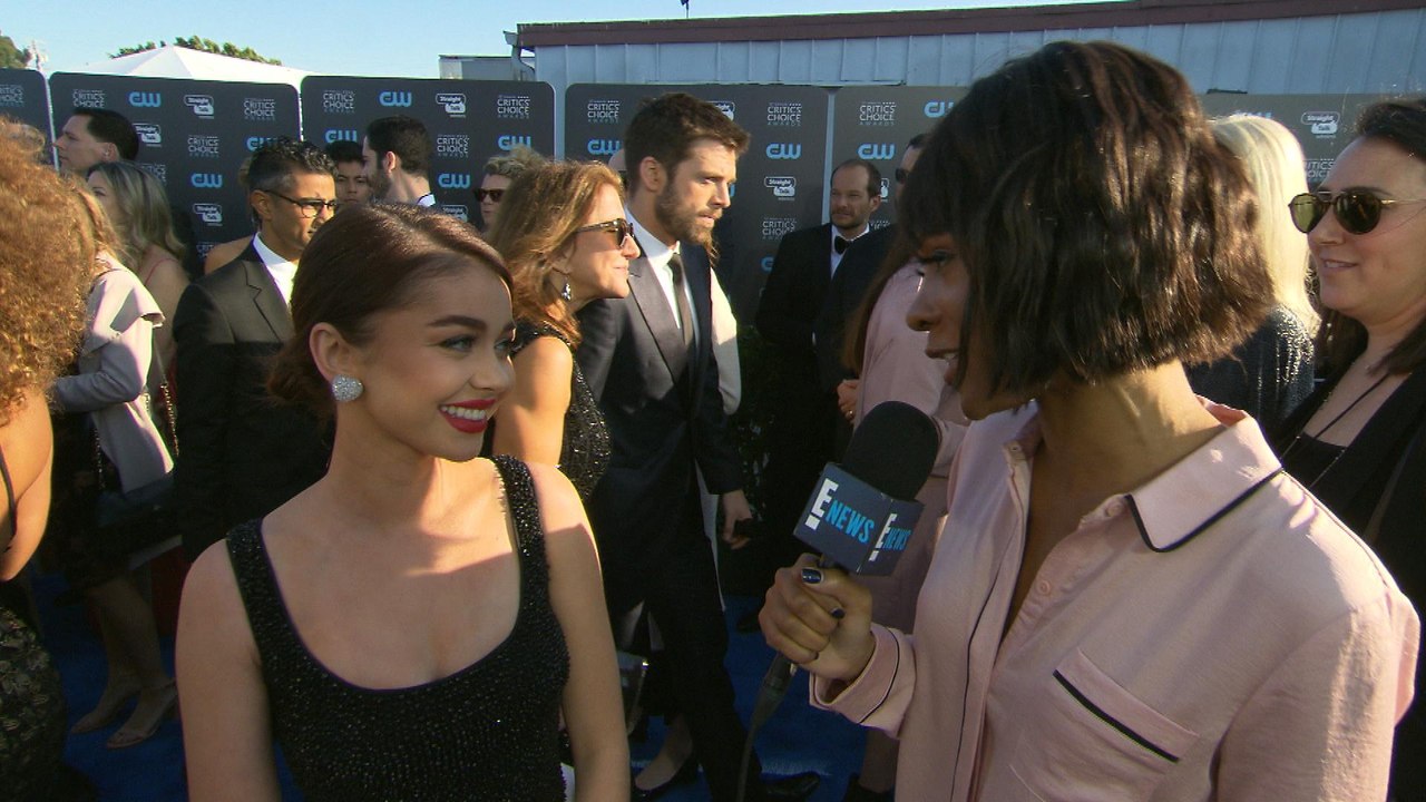 Sarah Hyland Cried During Oprah's Golden Globes...