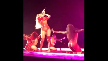 Amazing , Sexy , Epic Beyonce Tour moments HD ( Part 2 )