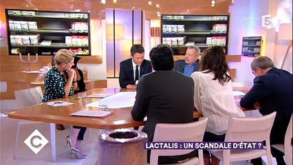 Lactalis : Le gros coup de gueule de Périco Légasse contre la grande distribution - Regardez