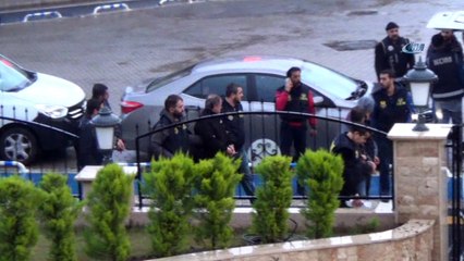 Yurtdışına kaçmaya çalışan 5 FETÖ’cü yakalandı