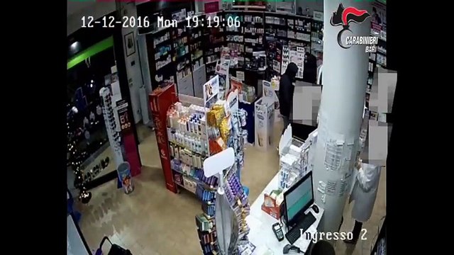 Rapinano diverse farmacie ad Altamura, arrestati. VIDEO dalle telecamere di sicurezza