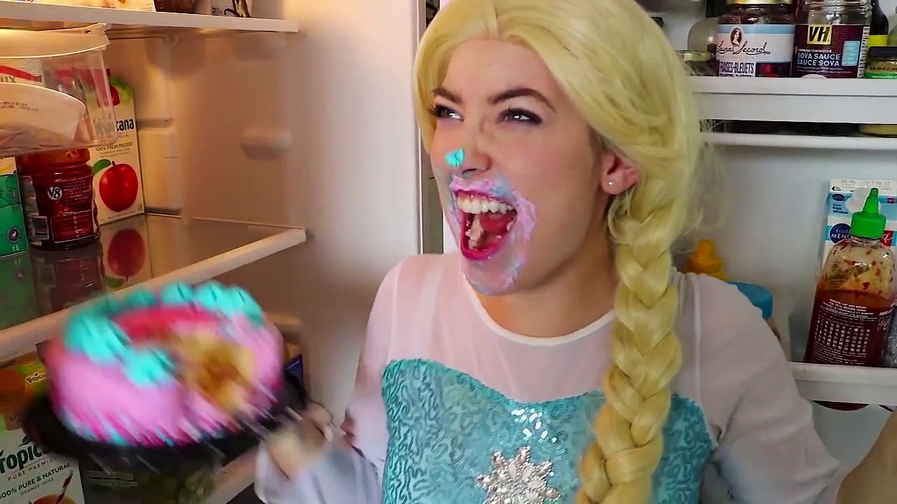 Frozen Elsa EATING DISORDER!! w  Spiderman Joker Hair Trouble Cake Fun Superhero in real life IRL | Superheroes | Spiderman | Superman | Frozen Elsa | Joker