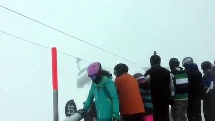 Schrecksekunde im Sessellift Montafon Vorarlberg. Sturm _Burglinde_
