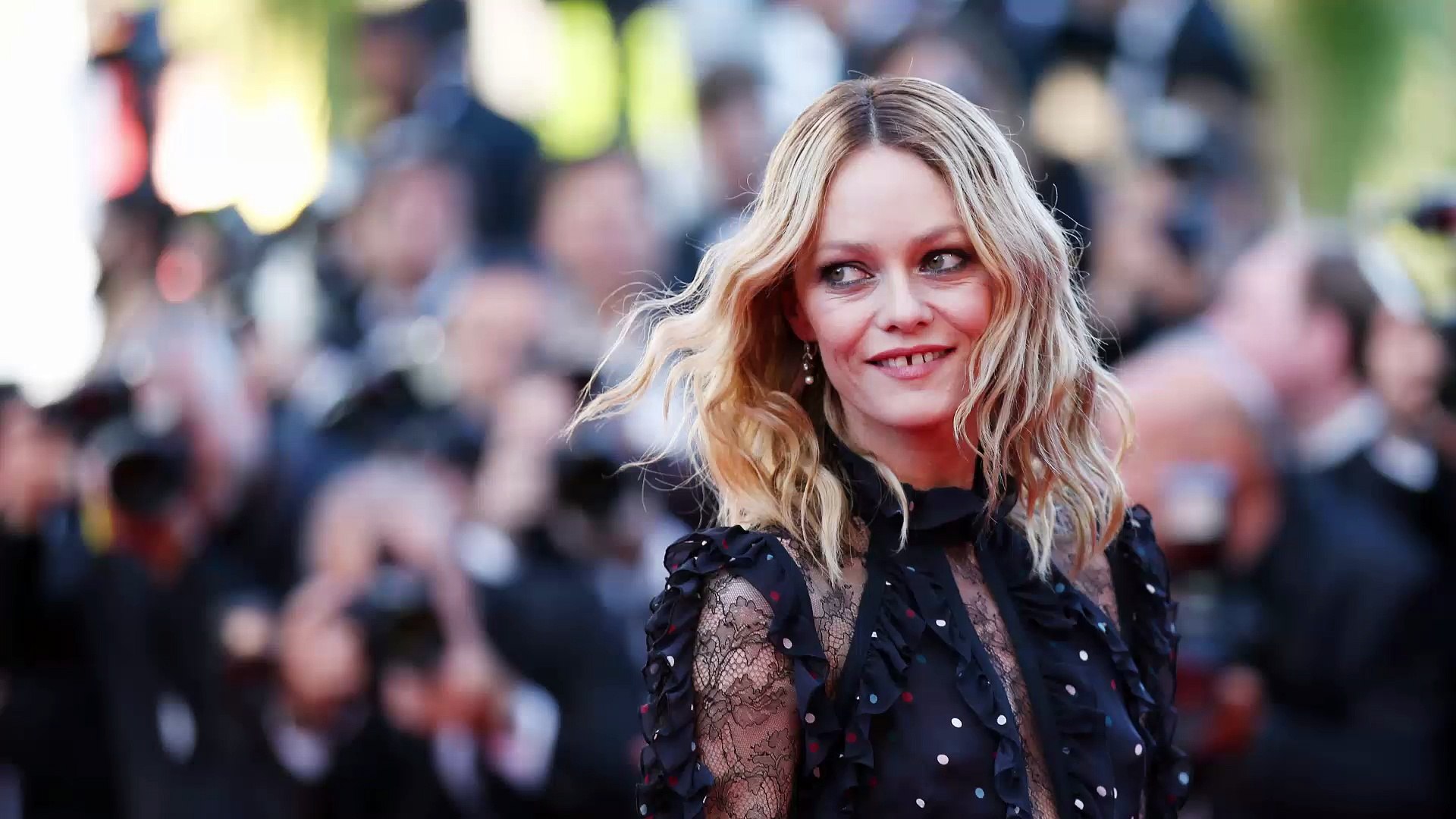 Joyeux Anniversaire Vanessa Paradis Video Dailymotion