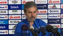 Fenerbahçe Teknik Direktörü Aykut Kocaman Basın Toplantısı Düzenliyor