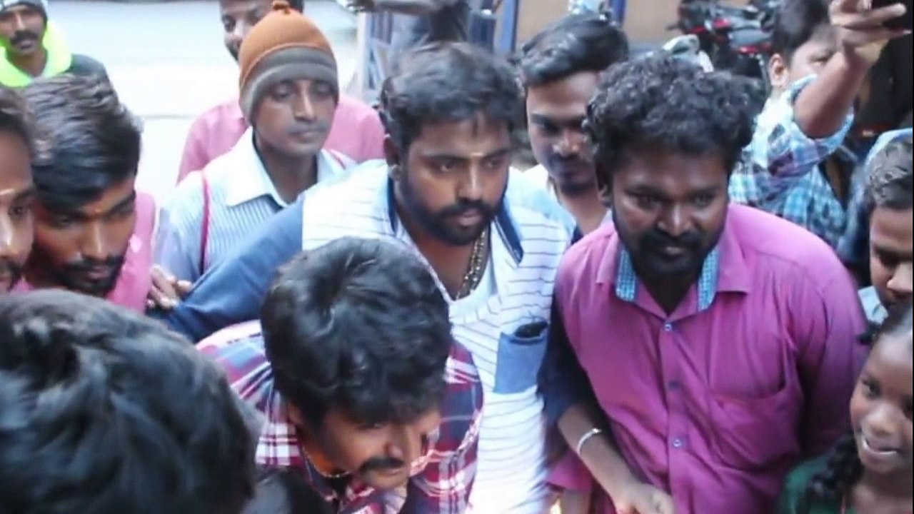 Sivakarthikeyan Leaving at Kasi Theatre