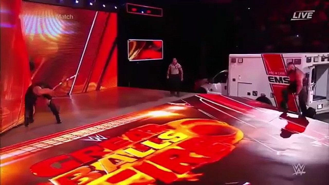 Roman Reigns Vs Braun Strowman Ambulance Match 2017 || Roman Reigns KILLED Braun Strowman Match 2017