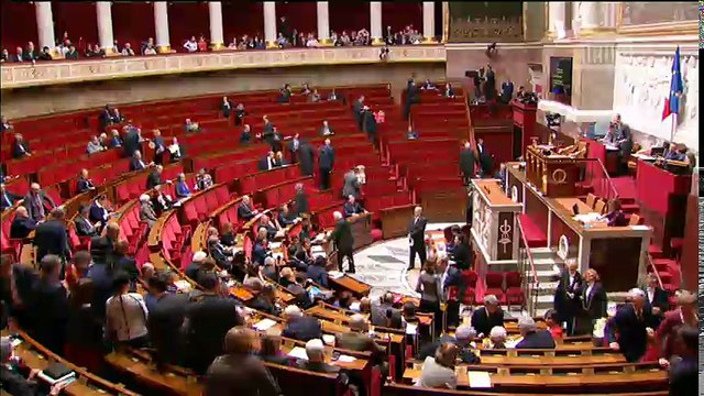 1ère séance : Questions au Gouvernement ; Lutte contre le crime organisé, le terrorisme et leur financement (vote solennel) ; Liberté, indépendance et pluralisme des médias - Mardi 8 mars 2016