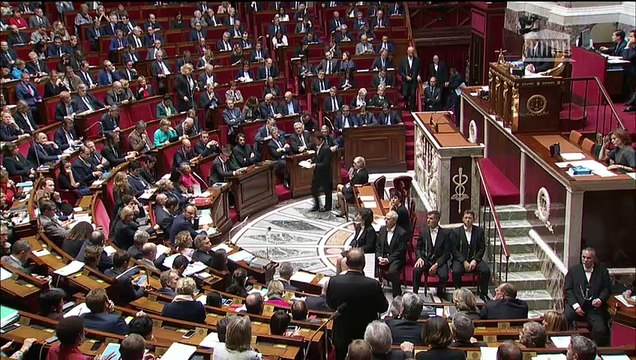 1ère séance : Questions au Gouvernement ; Programmation des finances publiques 2018 à 2022 ; Projet de loi de finances pour 2018 (première partie) ; Loi de financement de la Sécurité Sociale pour 2018 - Mardi 24 octobre 2017