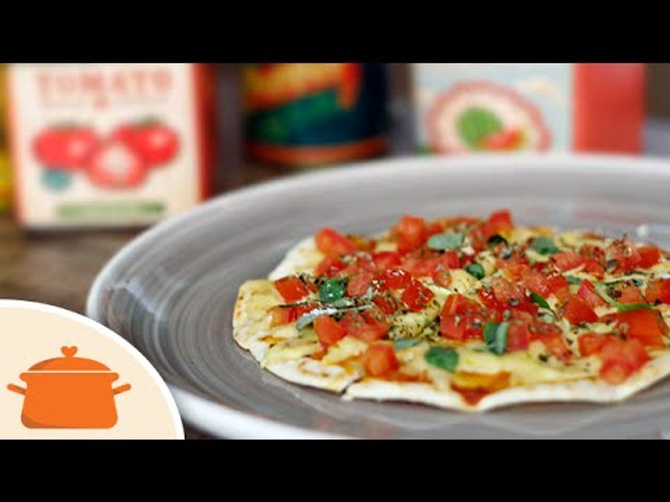 Como Fazer Flatbread - Receita de Massa Fina e Crocante para Pizza de Panela