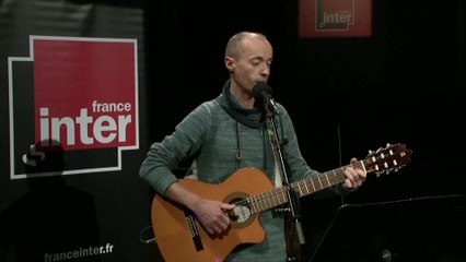 Sacré Apple - La chanson de Frédéric Fromet