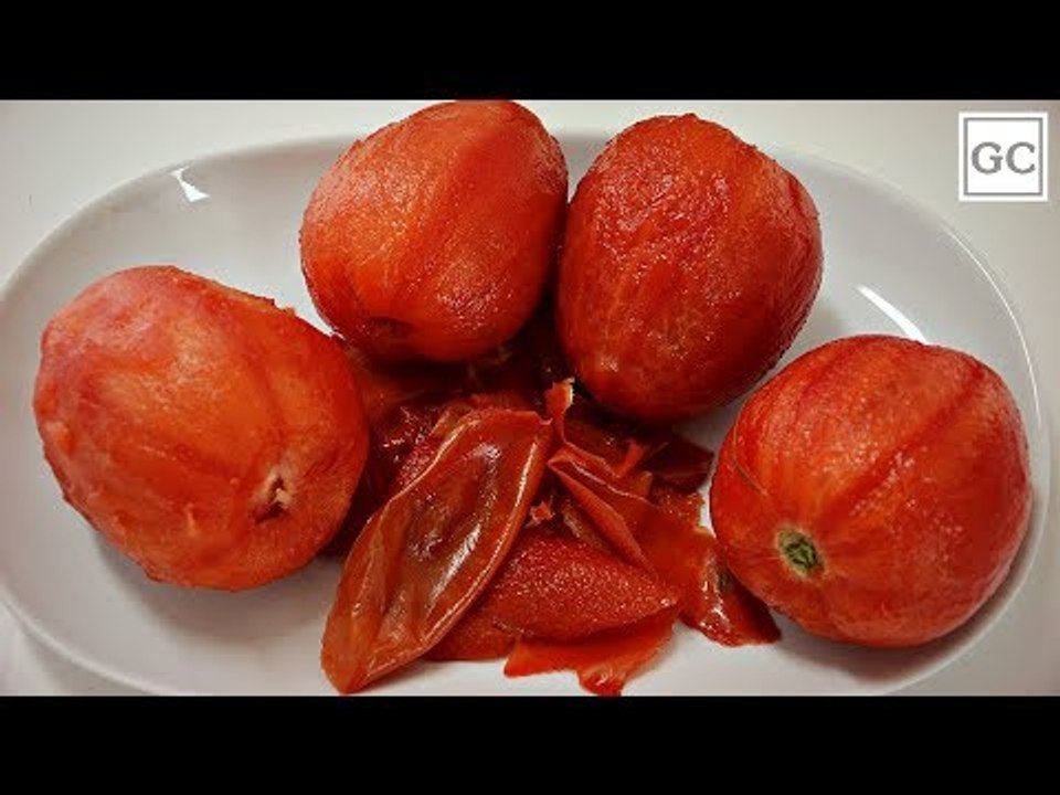 Como tirar a casca do tomate de maneira fácil | Receitas Guia da Cozinha