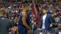 Rodney Hood s'en prend au téléphone d'un spectateur