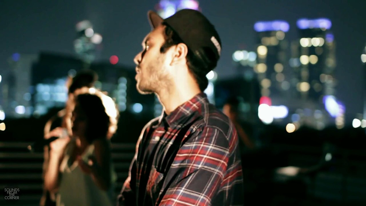 Sounds From The Corner   Session #15 Dekat