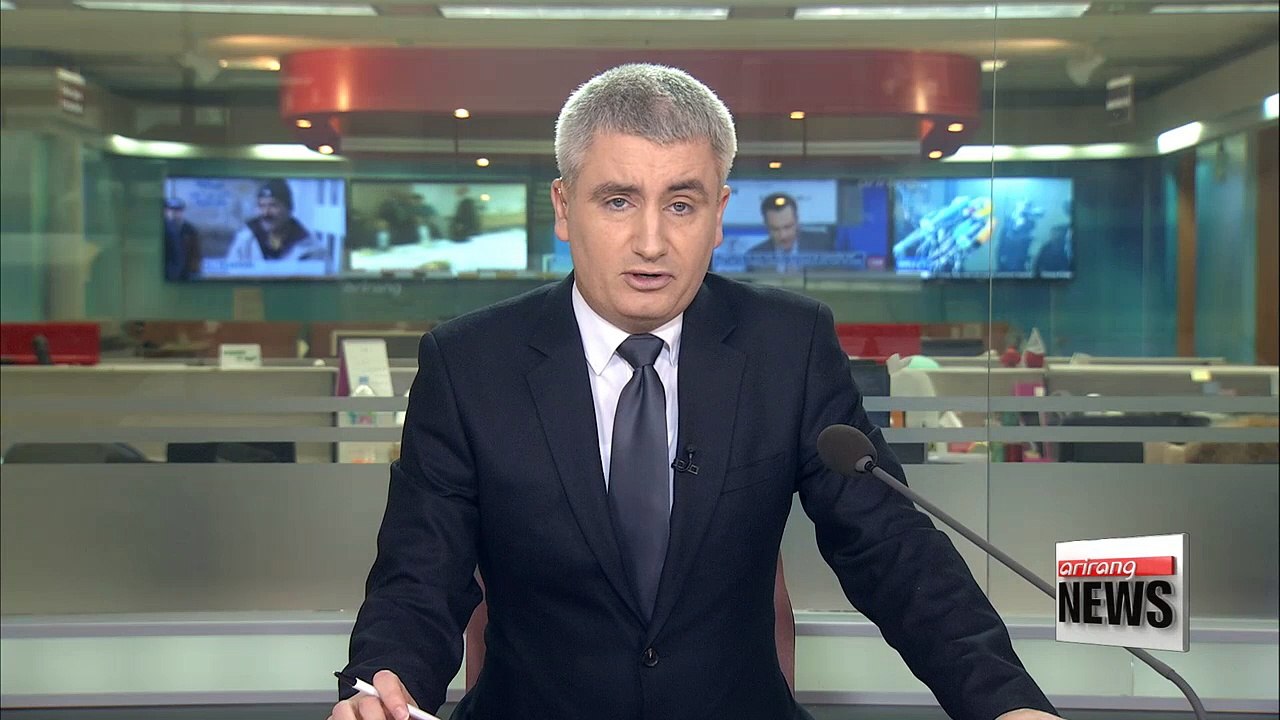 Jobless rate of college graduates surpasses that of high school graduates