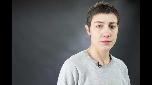 J'ai un truc à vous dire, chère famille paternelle coincée... : Constance Debré lit des extraits de Play boy