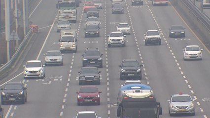 미세먼지 저감조치...오늘 수도권 공공차량 2부제 / YTN