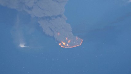 Oil tanker ablaze for nine days sinks