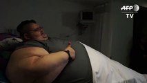 One big resolution_ world's fattest man aims for half