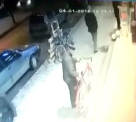 Market Önündeki Bisikleti Çaldılar