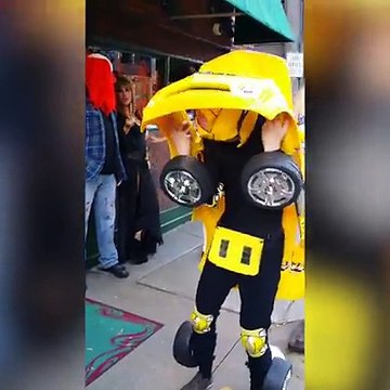 Kid's Transforming Transformers Costumes. These Transformers costumes are freaking awesome! Which one will you choose?