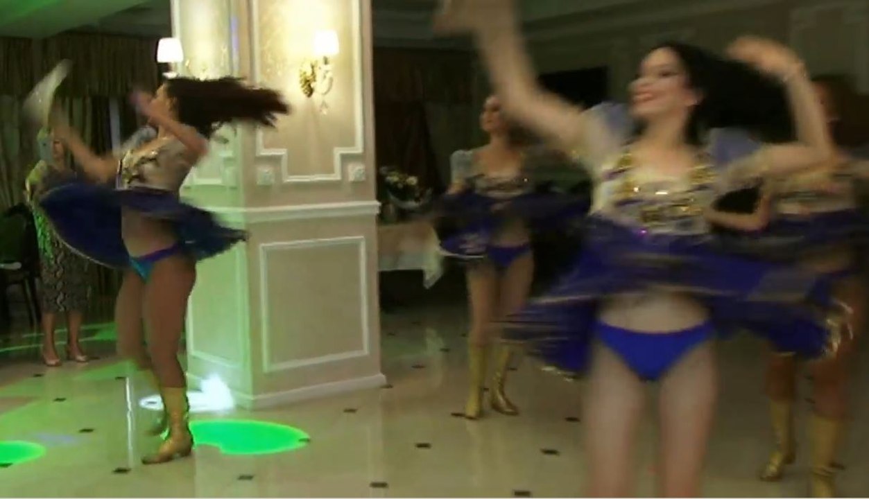 Wedding and powerful dance Ukrainian style