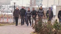 Sivas'taki Cinayet - Cinayet Zanlısı Olduğu İddiasıyla Aranan Kişi Teslim Oldu