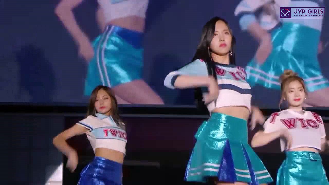 [Vietsub] TWICE  - Intro + Touchdown (Touchdown In Japan DVD)