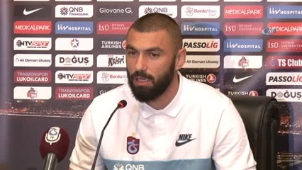 Burak Yılmaz: "Gelen Teklifler Var Ama Ayrılma Gibi Bir Düşüncem Yok" -2-