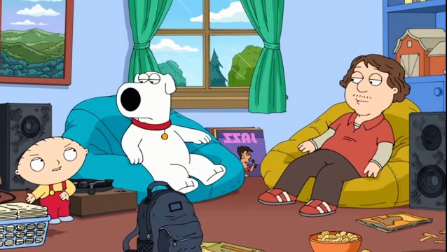 Stewie y Brian compañeros de cuarto I Padre de Familia I Español Latino