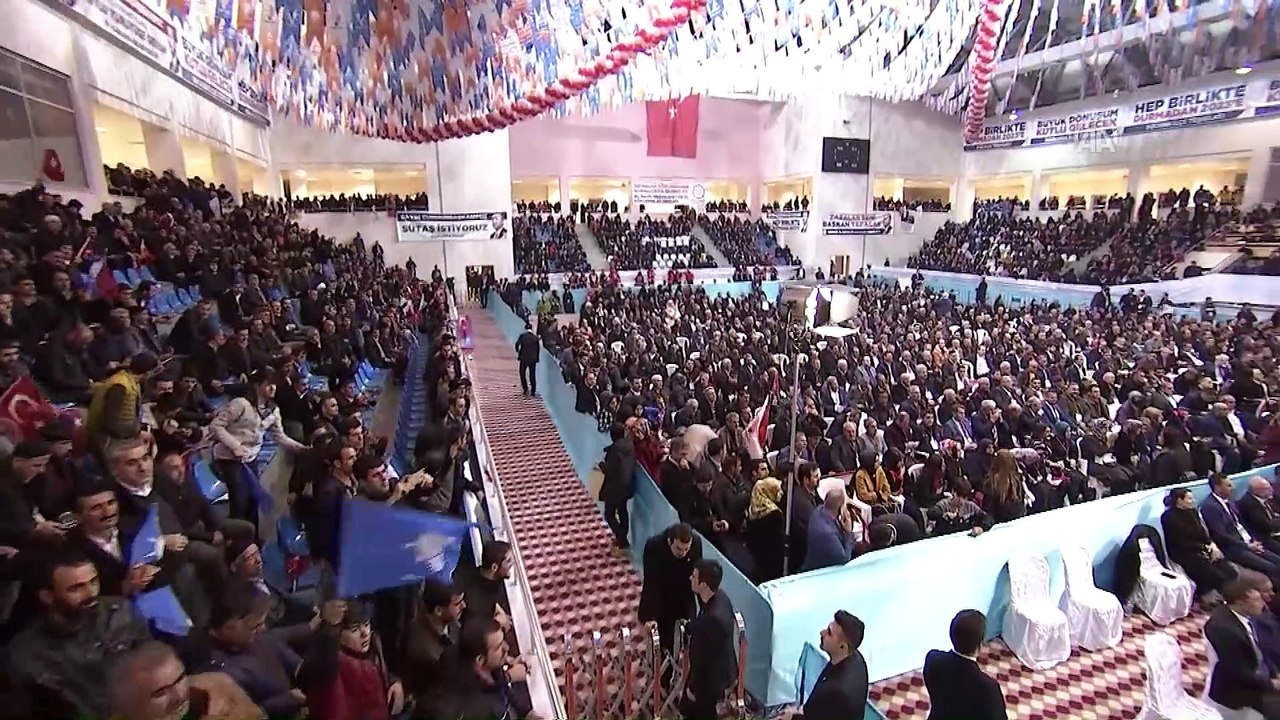 Cumhurbaşkanı Erdoğan: 'Demokraside, adalette, hak ve özgürlüklerde artık ABD ve Avrupa ile yarışmıyoruz, kendimizle yarışıyoruz' - BİNGÖL