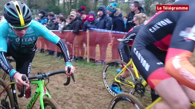 Quelneuc (56). Championnat de France de Cyclo-Cross : Antoine Benoist finit 4 ème de la course Espoir