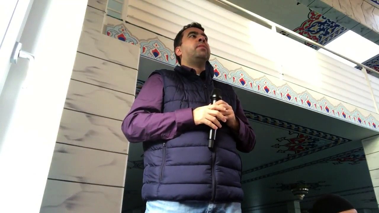 İshøj Mevlana Camii, Kopenhag Danimarka. Medine makami ezani. Medine ezanı dinle. Medine ezani indir. Medine ezani görüntülü. Müezzin Metin Demirtaş. Azan Madinah. Adhan Madinah. Adhaan Madeenah. Azan Sheikh Essam Bukhari. Sheikh Essam Bukhari. اذان مدني