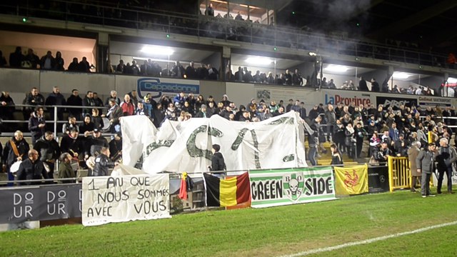 Les supporters du RFB ont mis l'ambiance face au RAAL dès le début du match. Vidéo Eric Ghislain