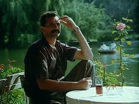 Atac in biblioteca (1992) -Filme Romanesti