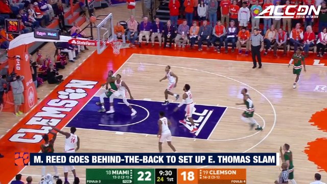 Clemson's Marcquise Reed Dazzles On Fast Break With Alley-Oop To Elijah Thomas